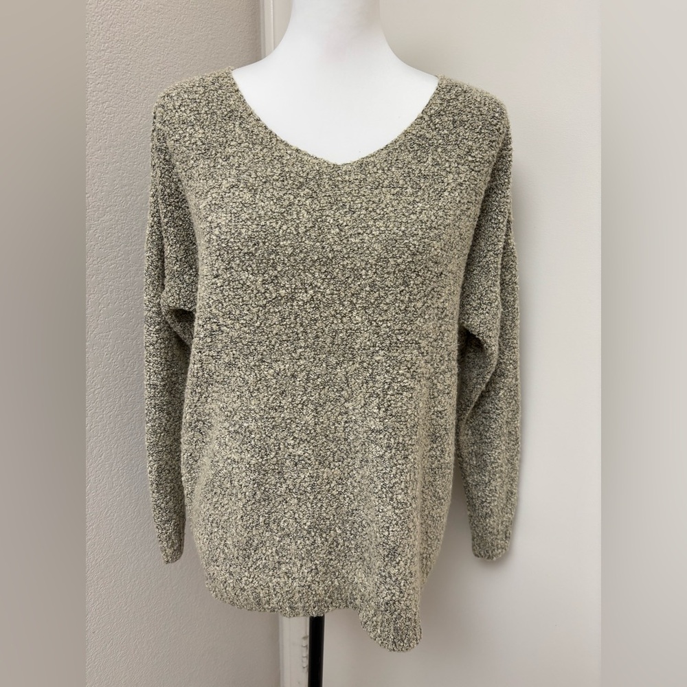 Debut Boucle knit oversized v-neck sweater textured size S/M beige black